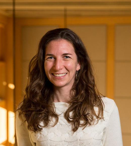 Image of Ariel Loring